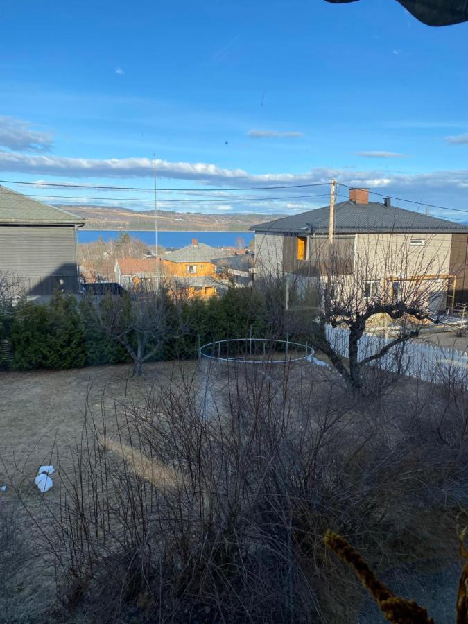 Gjøvik Bynaer Villa V/Ntnu.Garasje Internett, Badstue,Hage מראה חיצוני תמונה